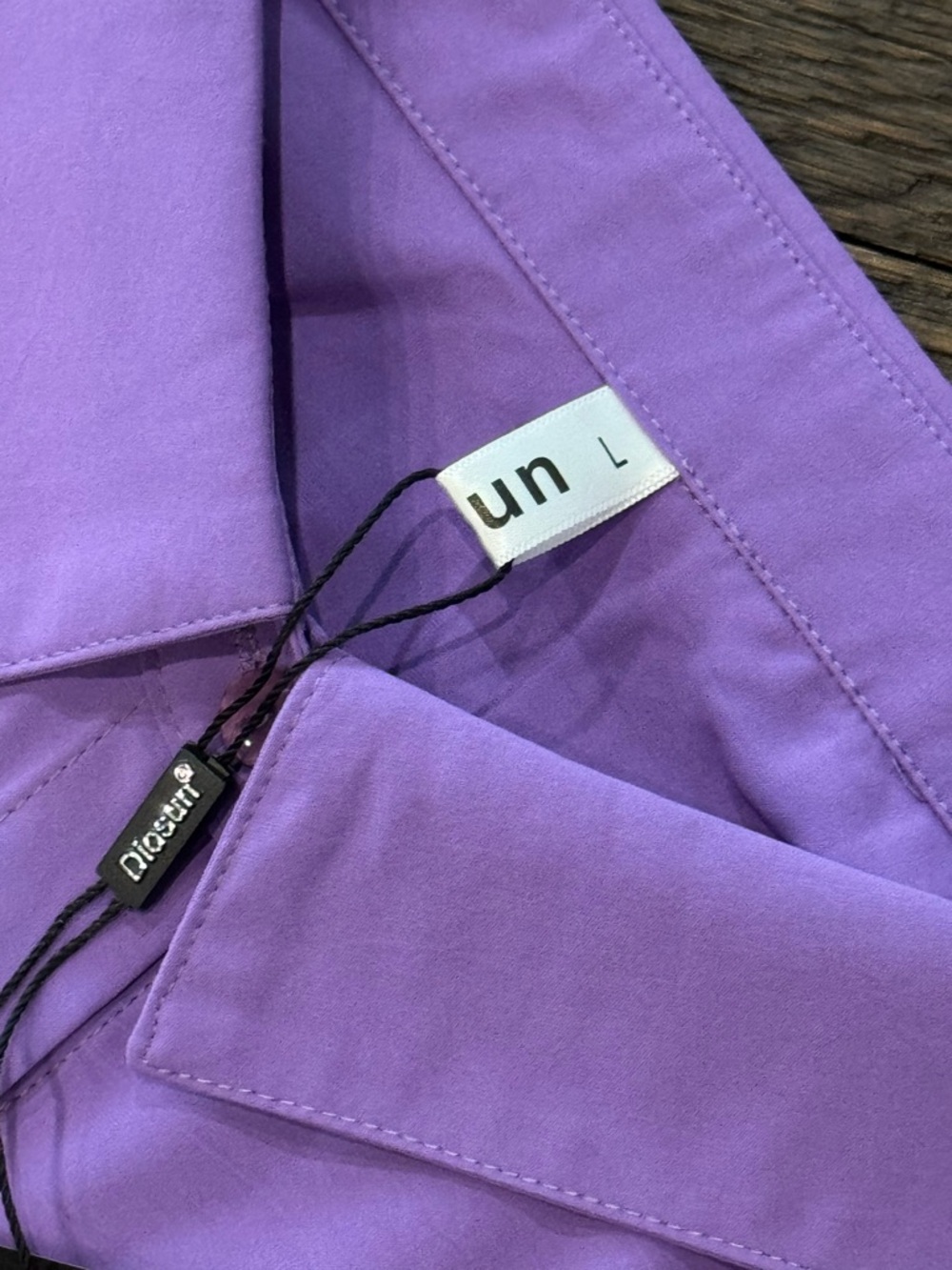 NWT Lavender Purple Short-Sleeve Button Shirt Womens Size Large - Picture 4 of 6